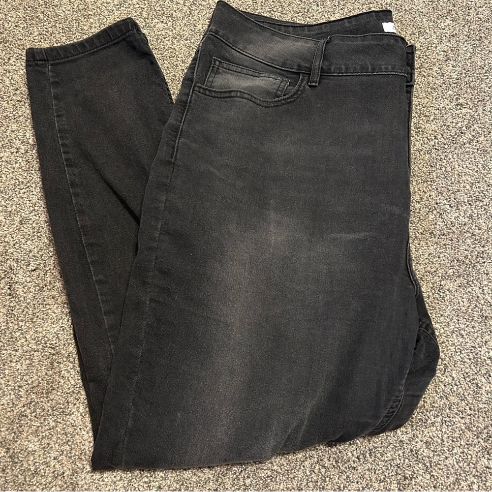 Forever 21 Women's Dark Gray Skinny Jeans